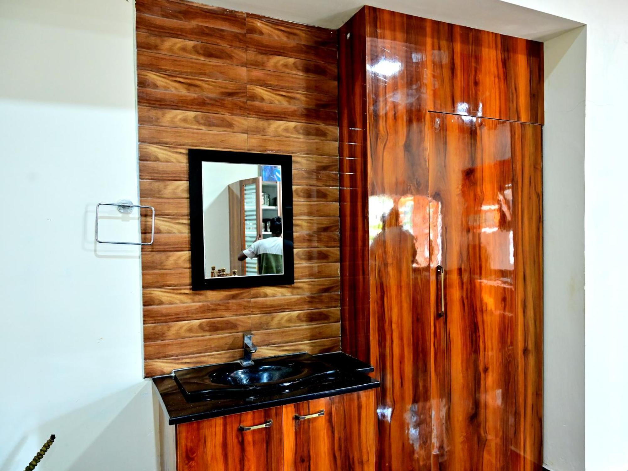 Hulihara Homestay - Full Villa, Coffee Estate & Balcony View Sakleshpur Dış mekan fotoğraf